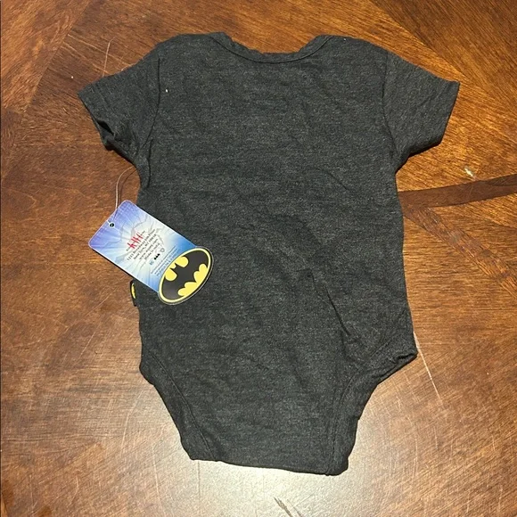 DC Comics Batman Black and Yellow Kids Bodysuit - Picture 2 of 3